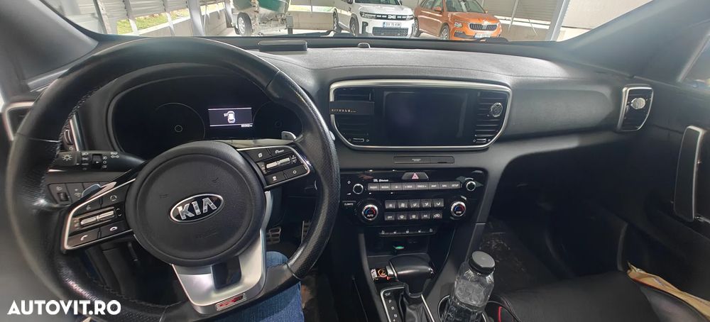 Kia Sportage 2.0 DSL 8AT HP 4x4 GT Line - 19