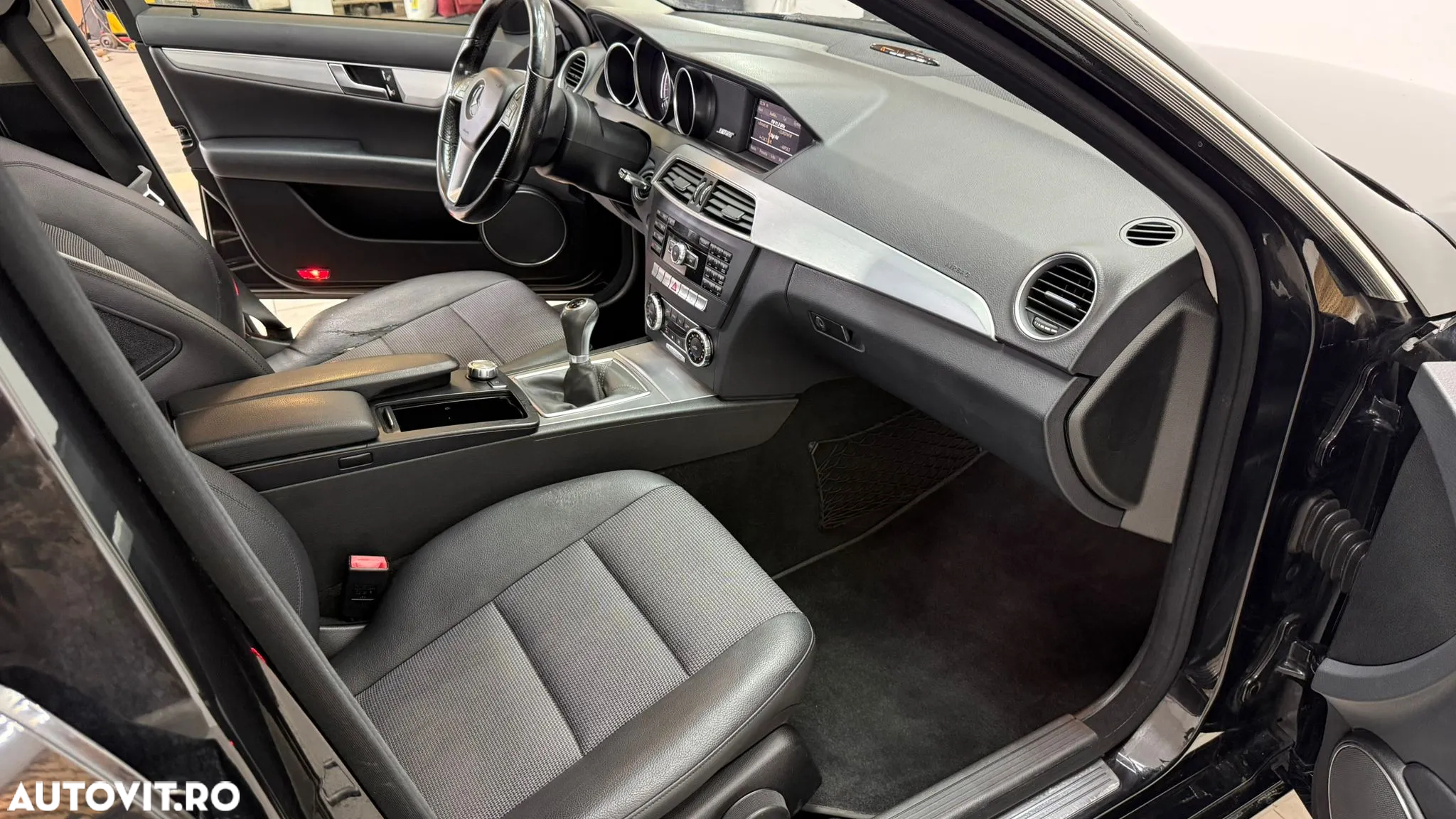 Mercedes-Benz C 180 T CDI Avantgarde Edition - 8