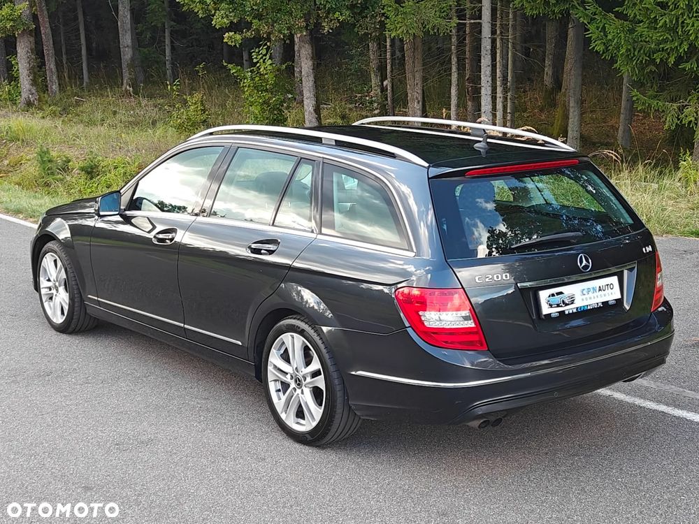 Mercedes-Benz Klasa C 200 CDI DPF (BlueEFFICIENCY) 7G-TRONIC Avantgarde - 7
