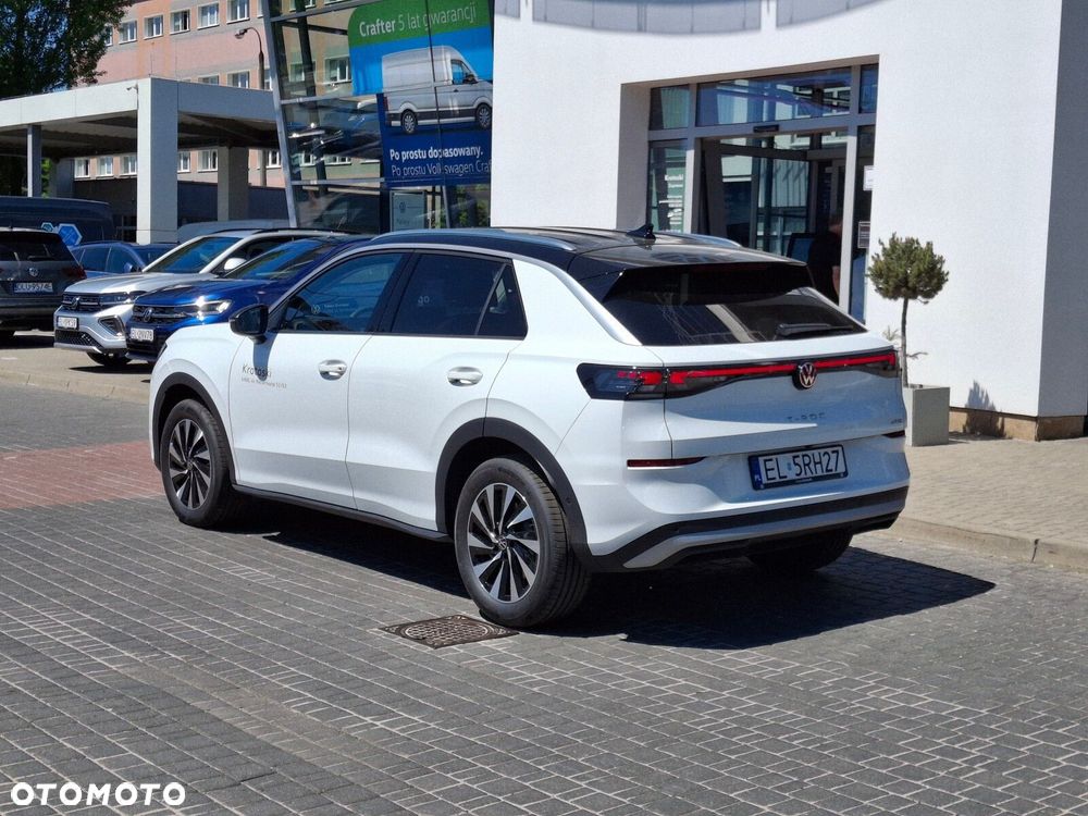Volkswagen T-Roc - 7