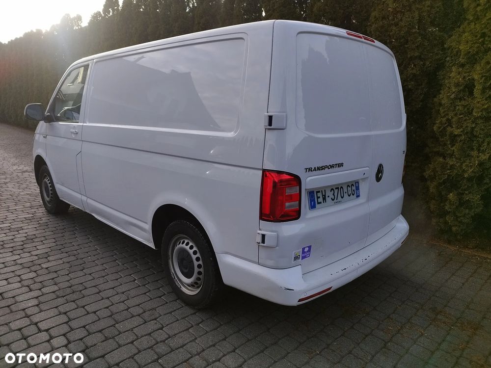Volkswagen Transporter - 15