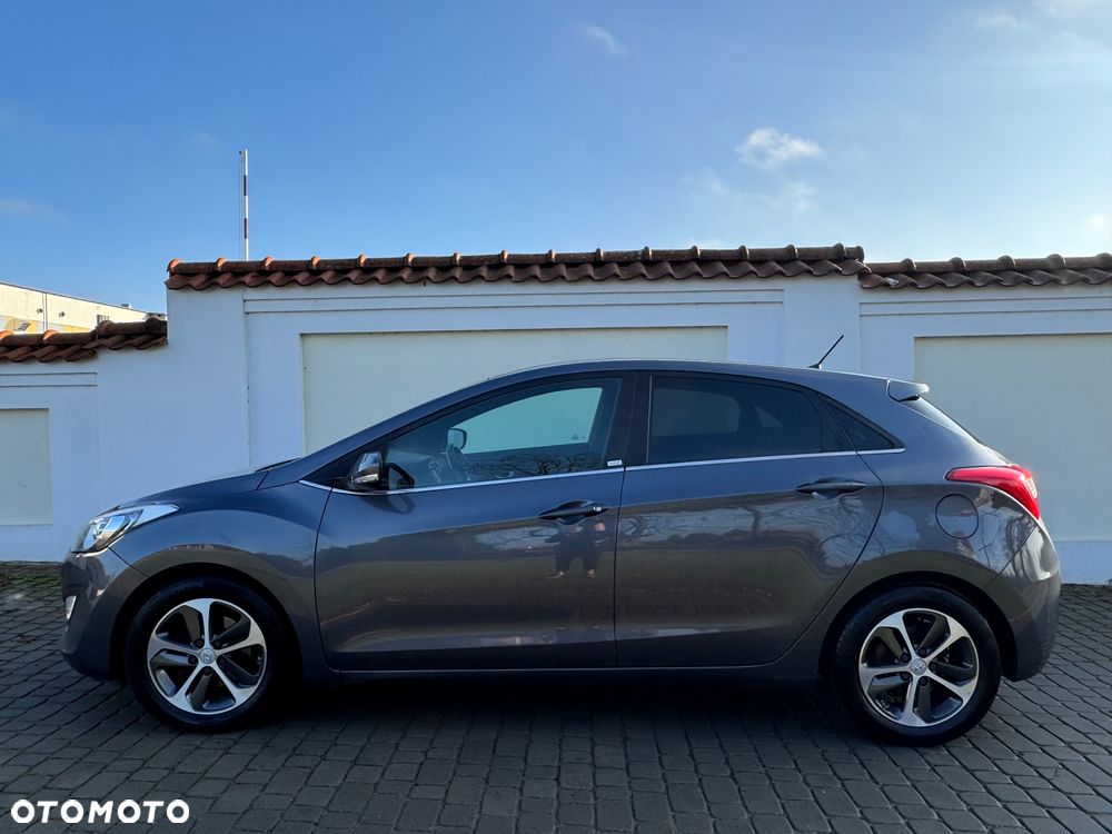 Hyundai i30 - 12