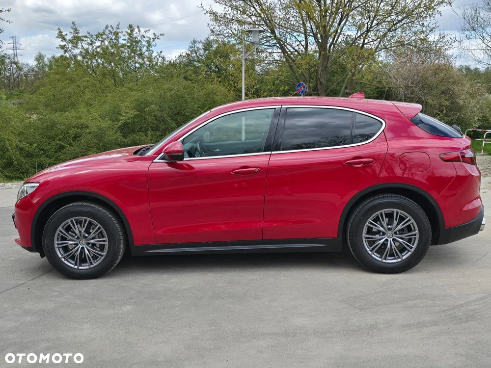 Alfa Romeo Stelvio 2.2 16V AT8 Q4 Lusso - 13