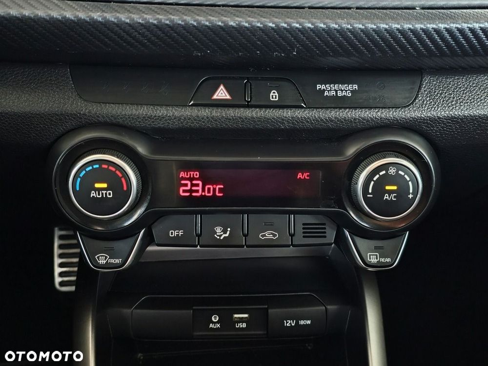 Kia Rio - 24