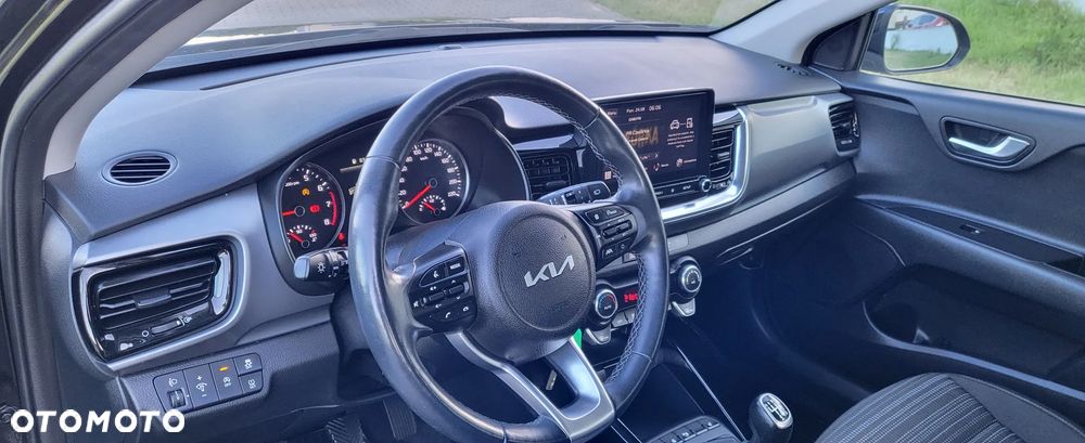 Kia Stonic - 11