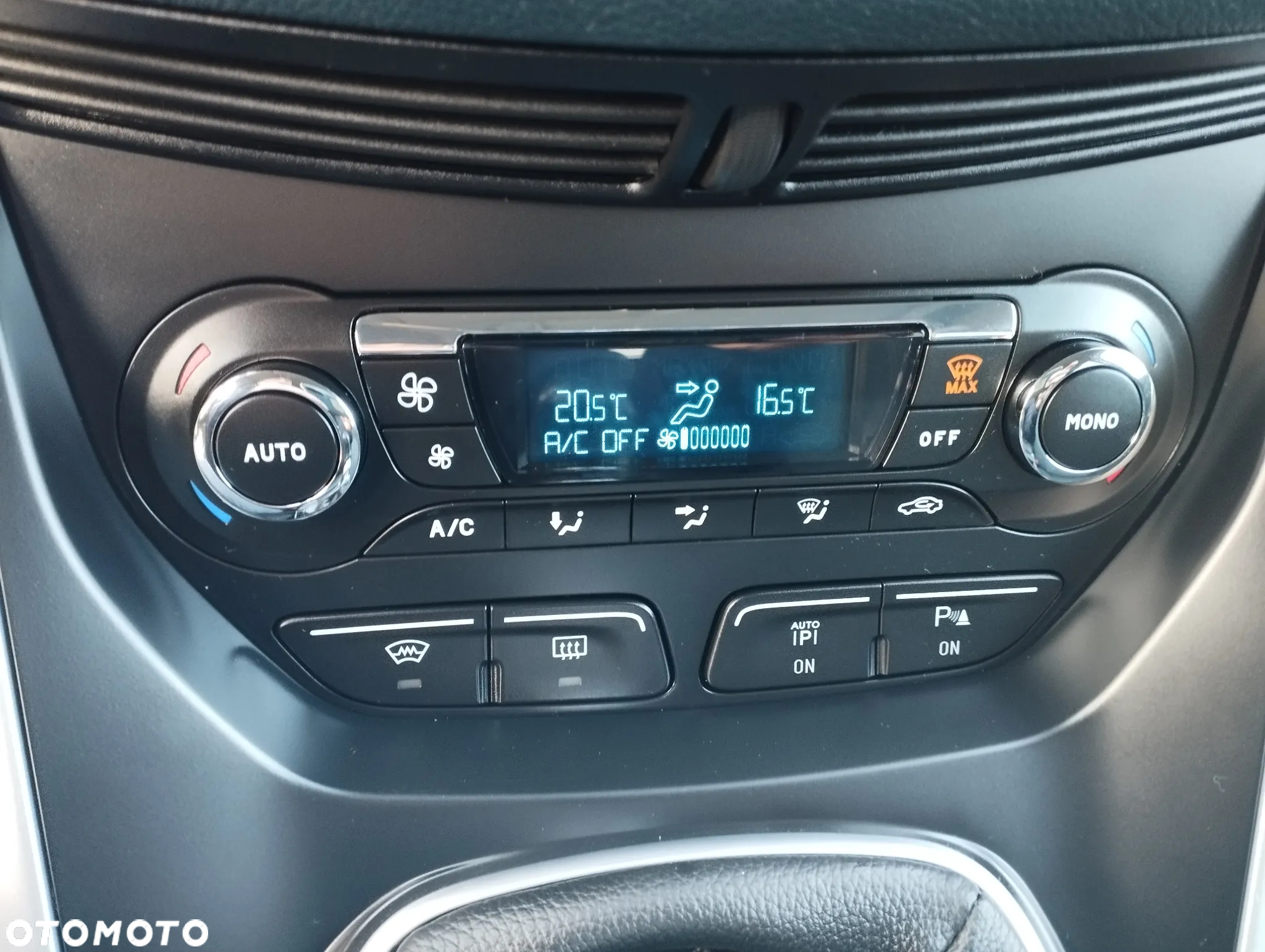 Ford C-MAX 1.6 EcoBoost Start-Stop-System Titanium - 27