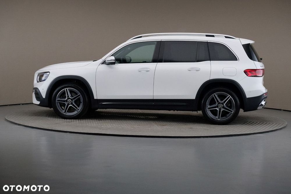 Mercedes-Benz GLB - 4