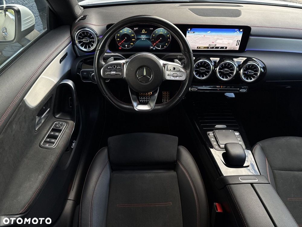 Mercedes-Benz CLA - 14