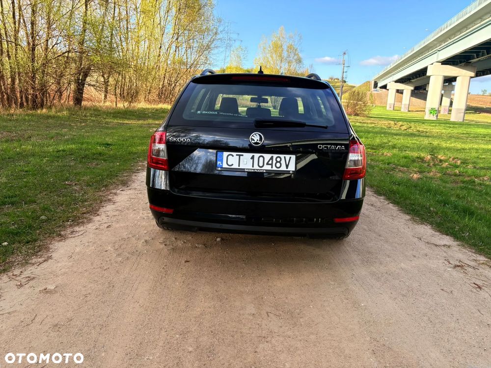 Skoda Octavia ver-1-6-tdi-scr-ambition - 15