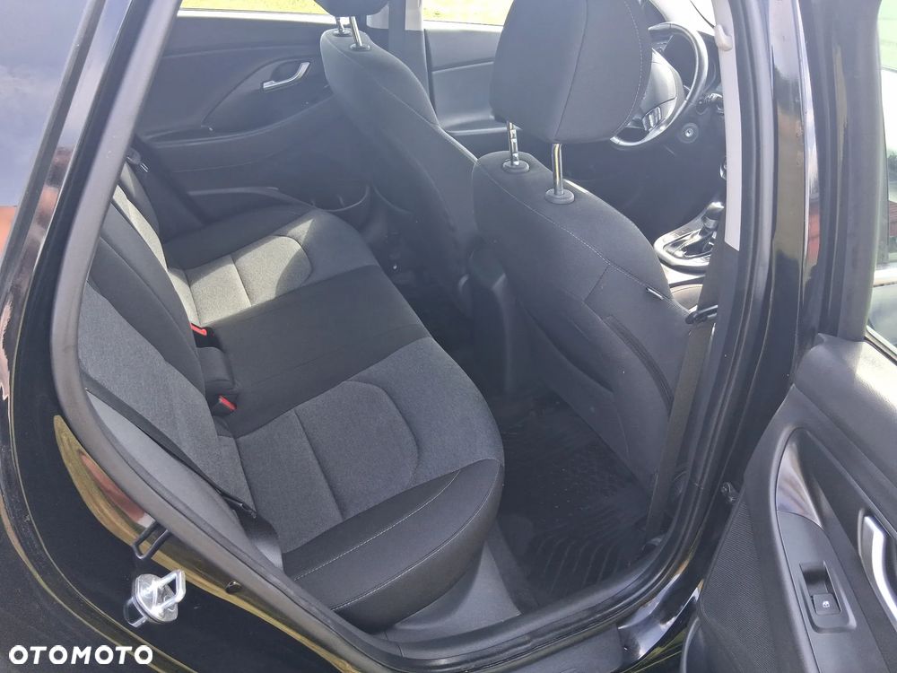 Hyundai i30 - 13