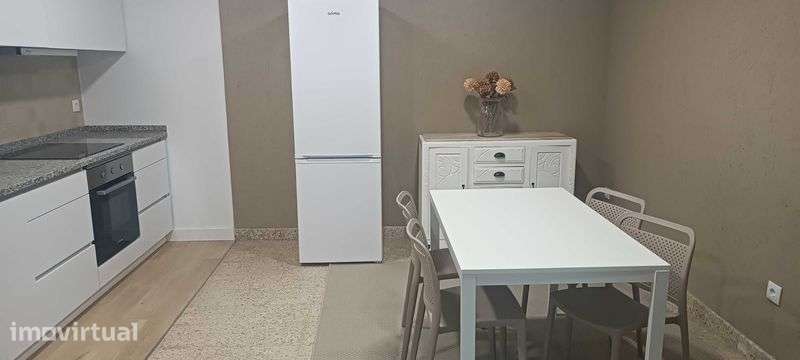 Arrenda-se casa de campo renovada, em Mamodeiro junto ao acesso A.1. - Grande imagem: 2/9