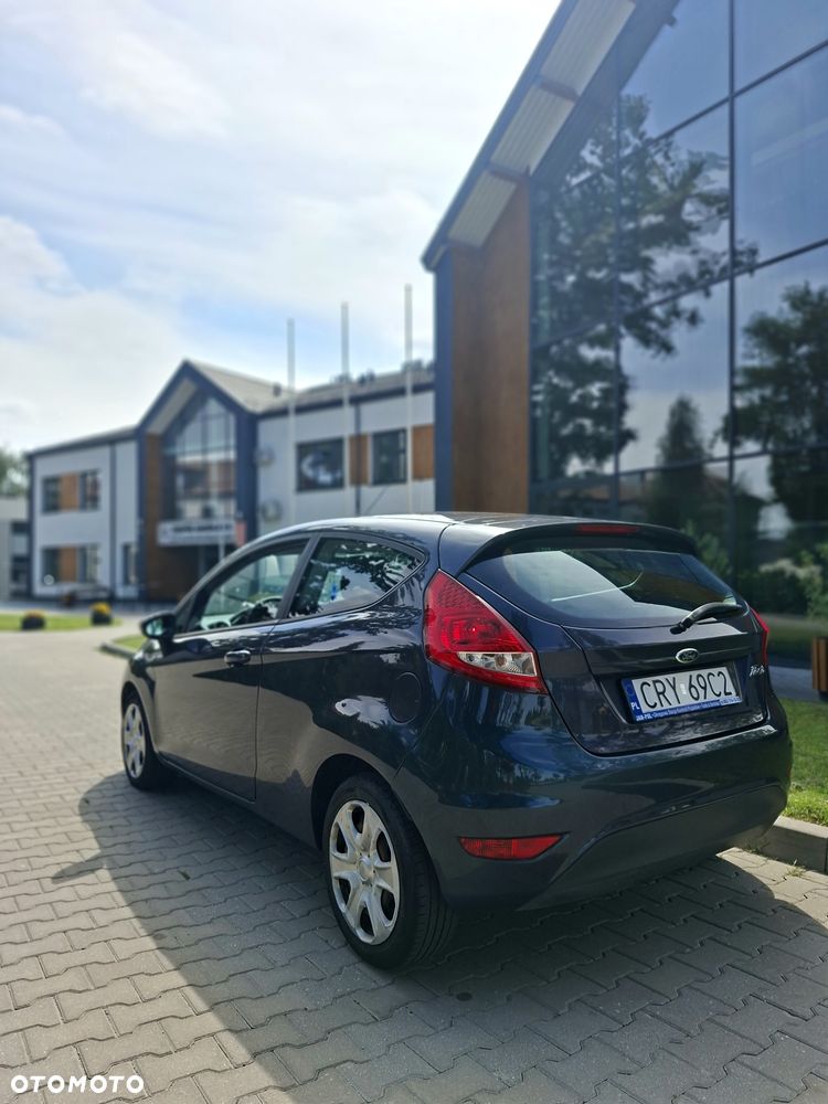 Ford Fiesta - 5