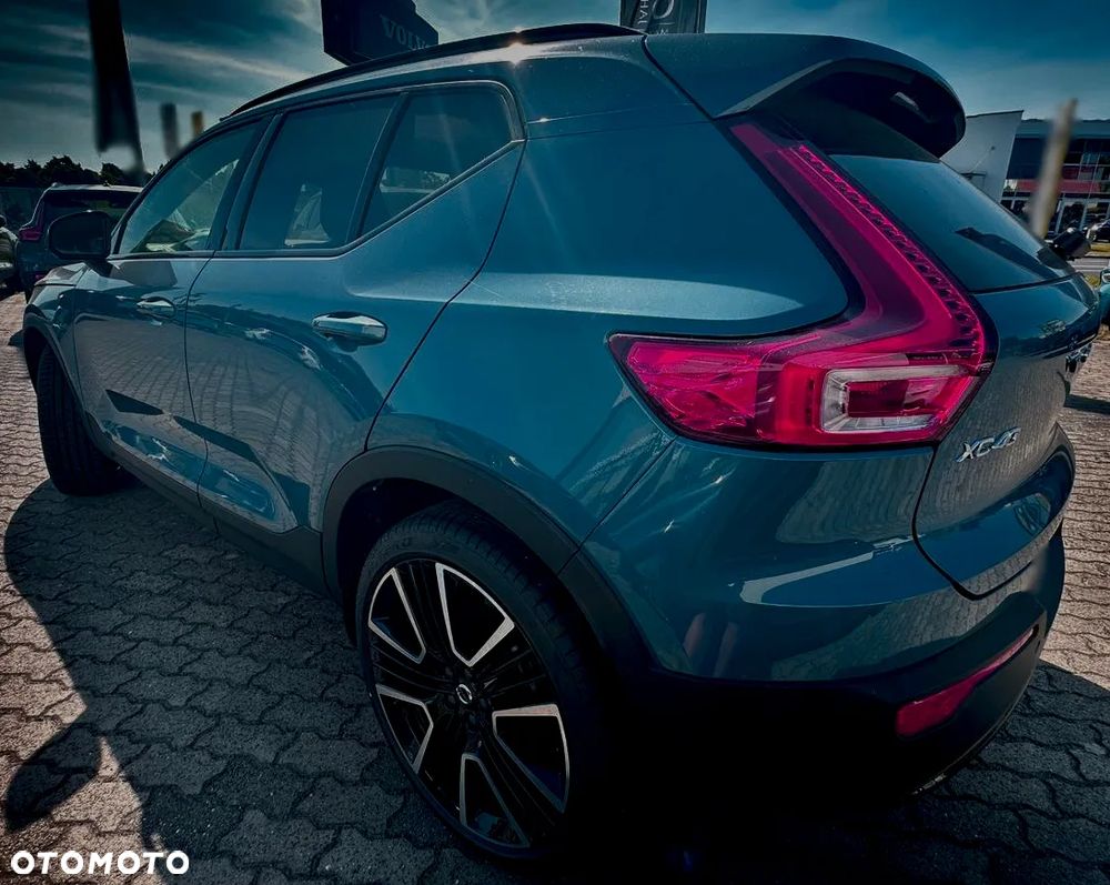 Volvo XC 40 B4 B AWD DKG Inscription - 2