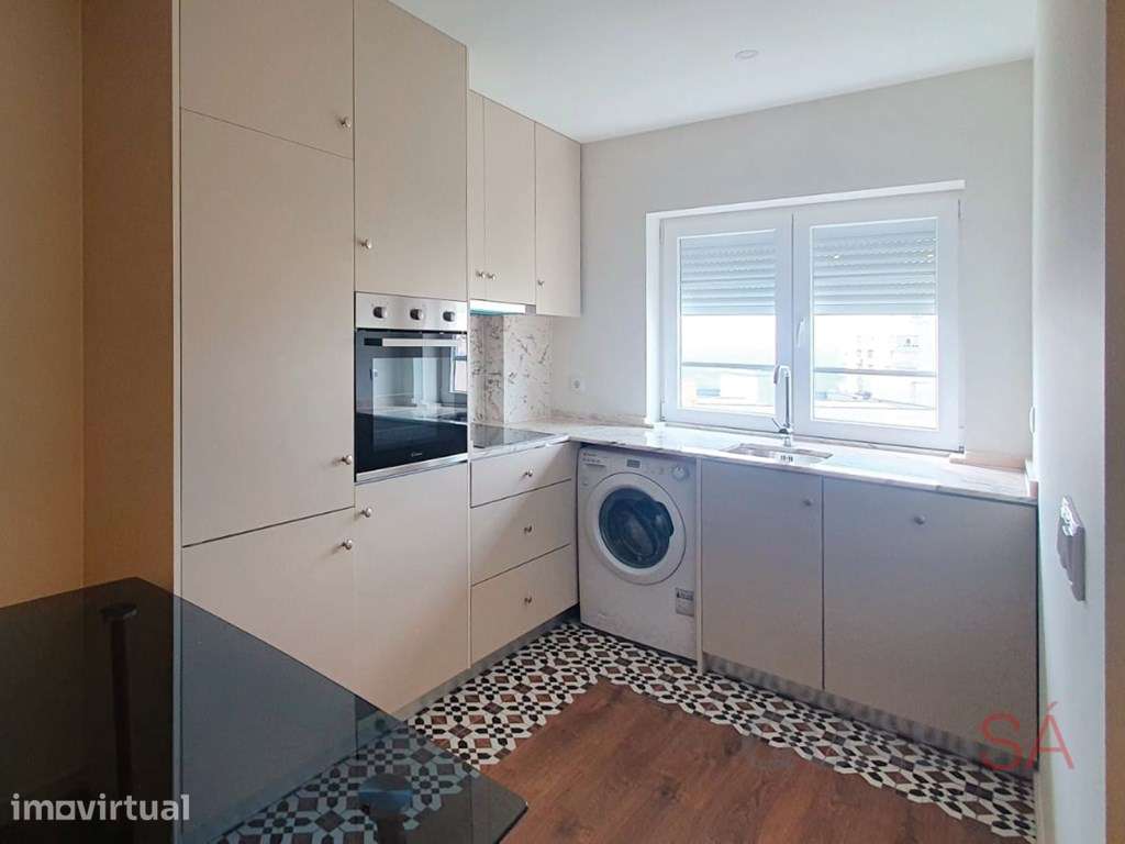 Apartamento T2 duplex equipado e mobilado no centro de Braga - para... - Grande imagem: 3/23