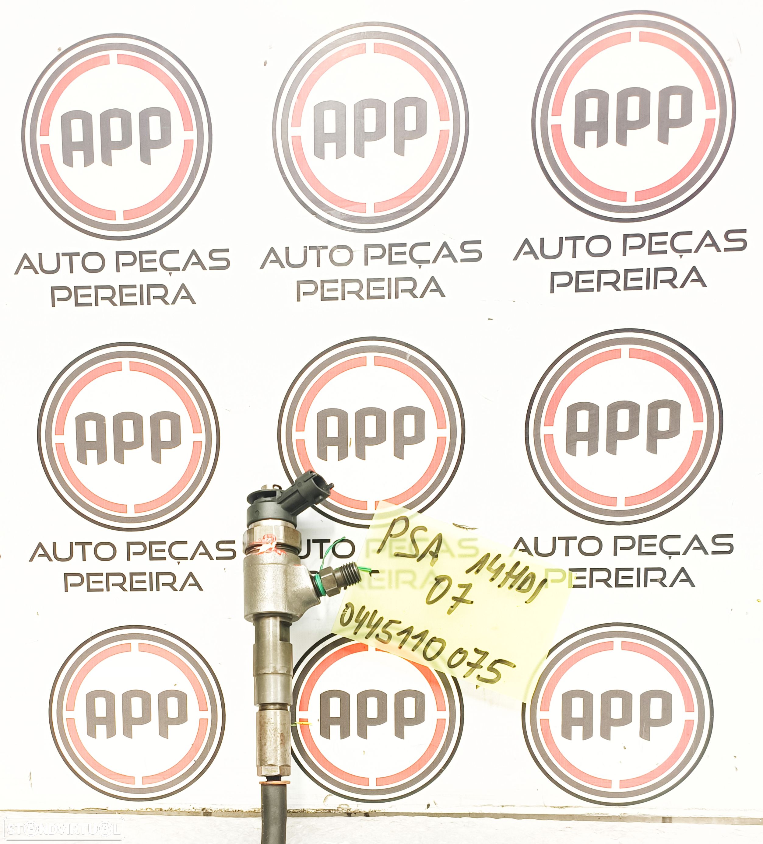 Injetores PSA 1.4 HDI referência 0445110075 - 1