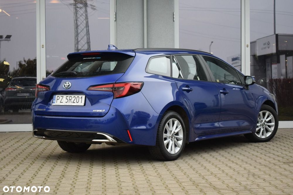 Toyota Corolla 1.8 Hybrid Comfort - 3