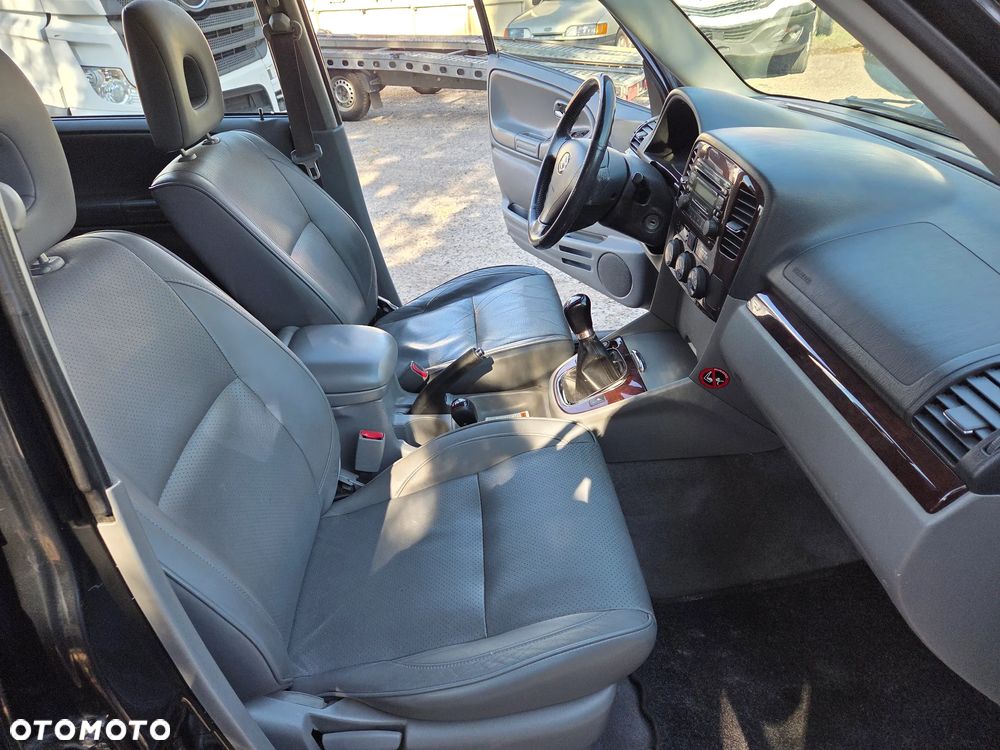 Suzuki Grand Vitara 2.7 V6 - 15