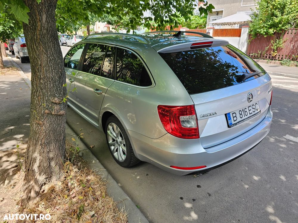 Skoda Superb 2.0 TDI Ambition - 8