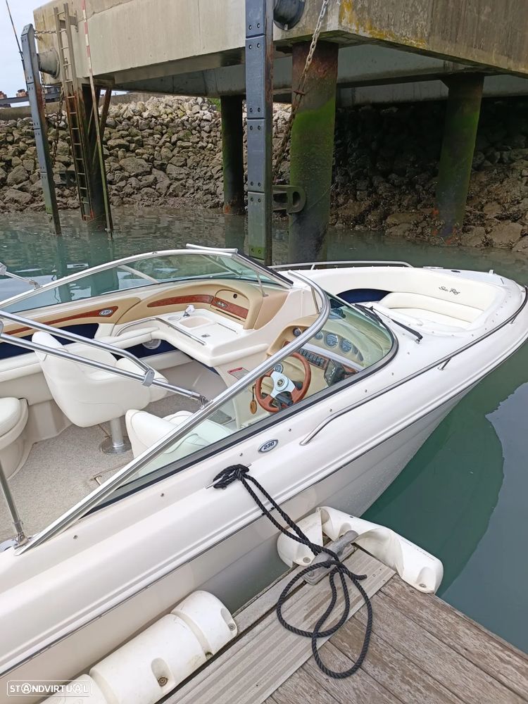 Sea Ray 230 BR - 6