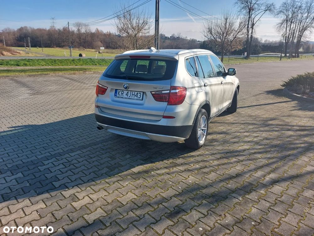 BMW X3 xDrive20i - 8