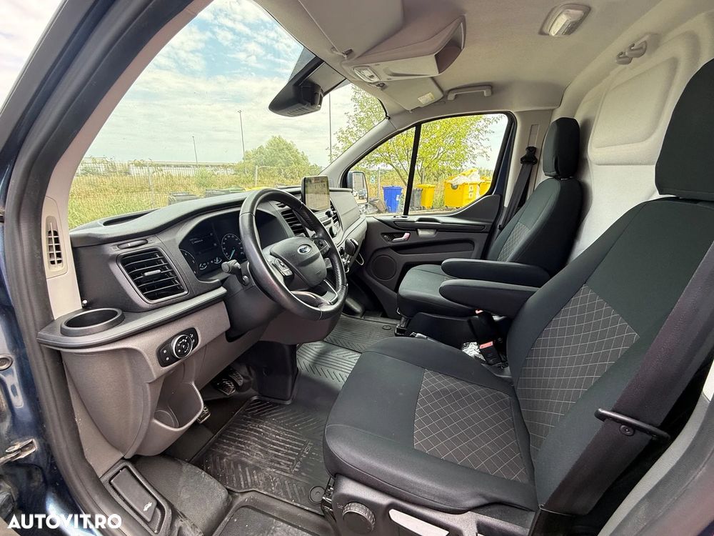 Ford Transit Custom L1H2 - 11