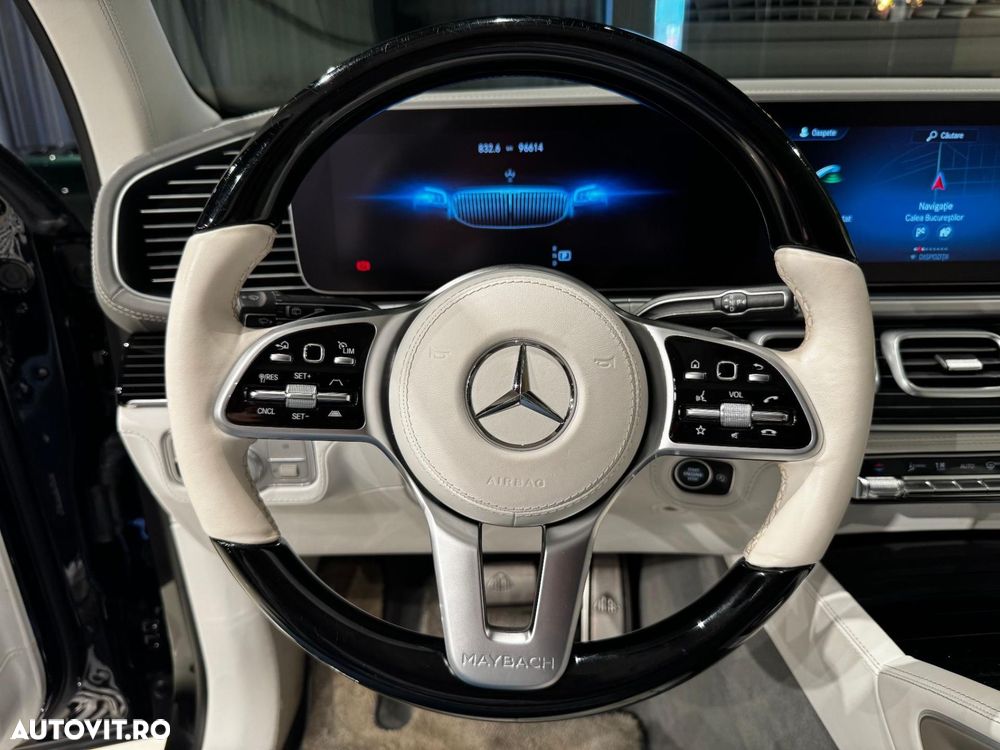 Mercedes-Benz GLS Maybach - 32