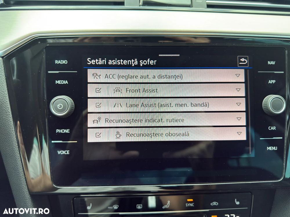 Volkswagen Passat 1.5 TSI ACT DSG Highline - 16