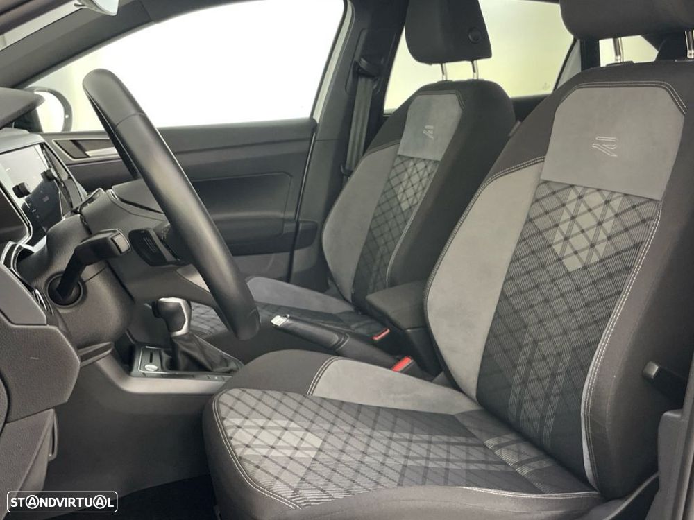VW T-Cross 1.0 TSI BlackStyle DSG - 16