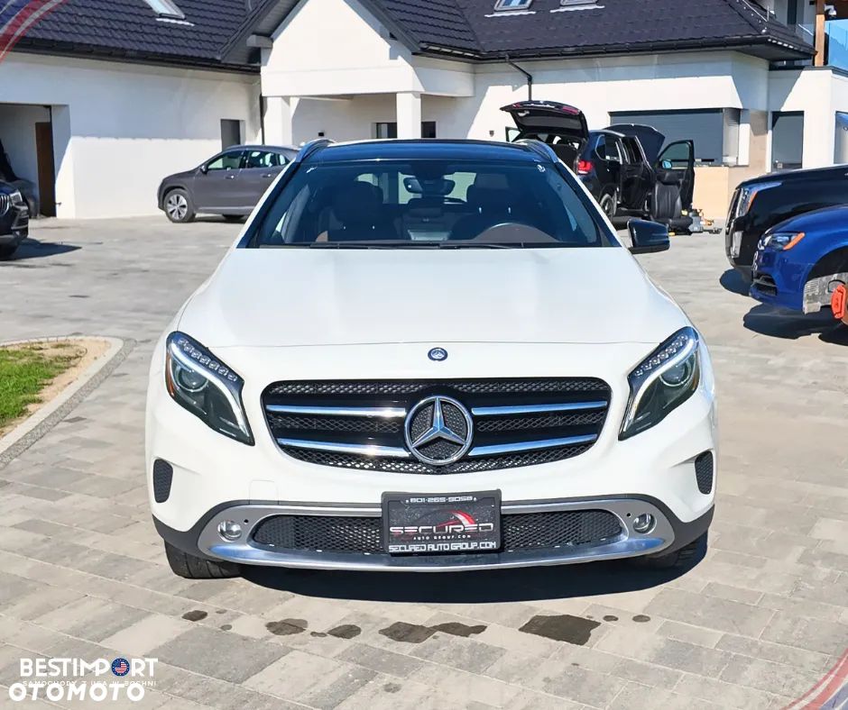 Mercedes-Benz GLA 250 4-Matic - 3