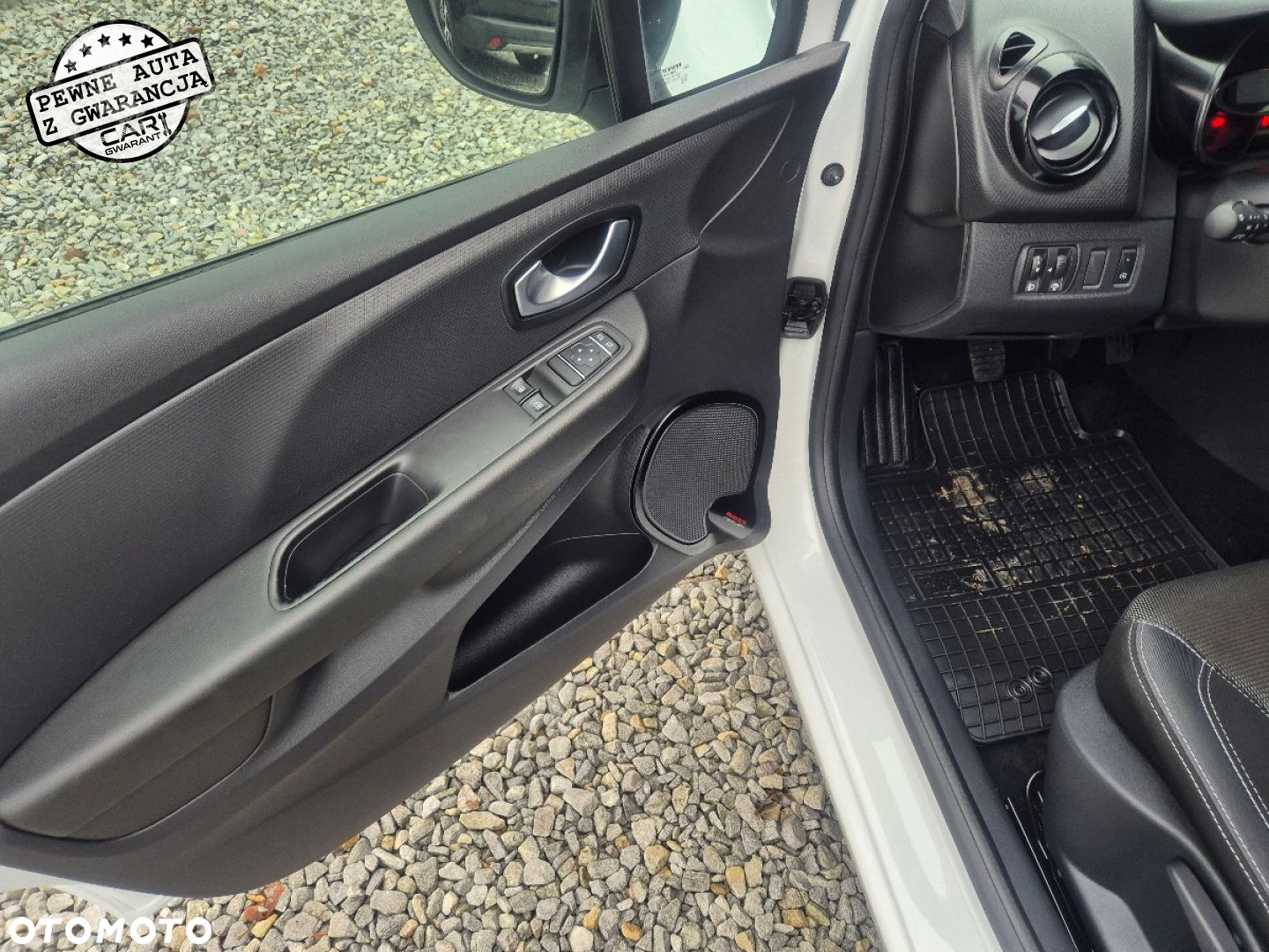 Renault Clio - 9