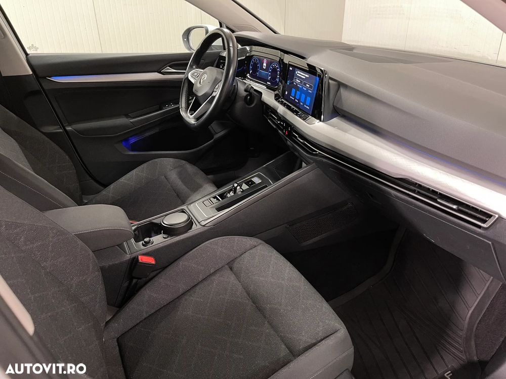 Volkswagen Golf 1.5 eTSI MHEV 150CP DSG Life - 12