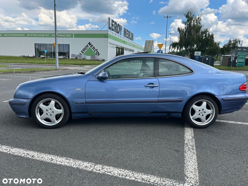 Mercedes-Benz CLK - 7