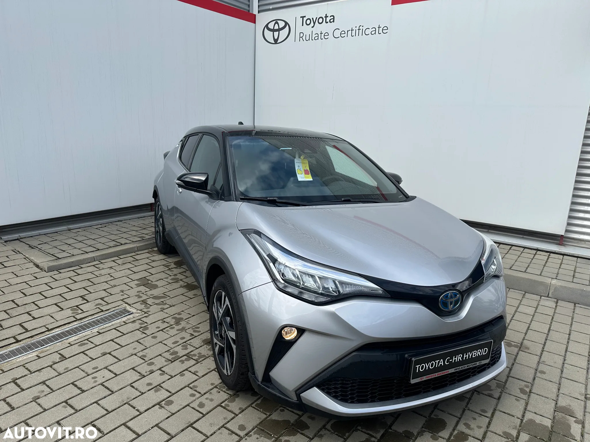 Toyota C-HR 2.0 HSD 184 CP 4x2 CVT Style - 3
