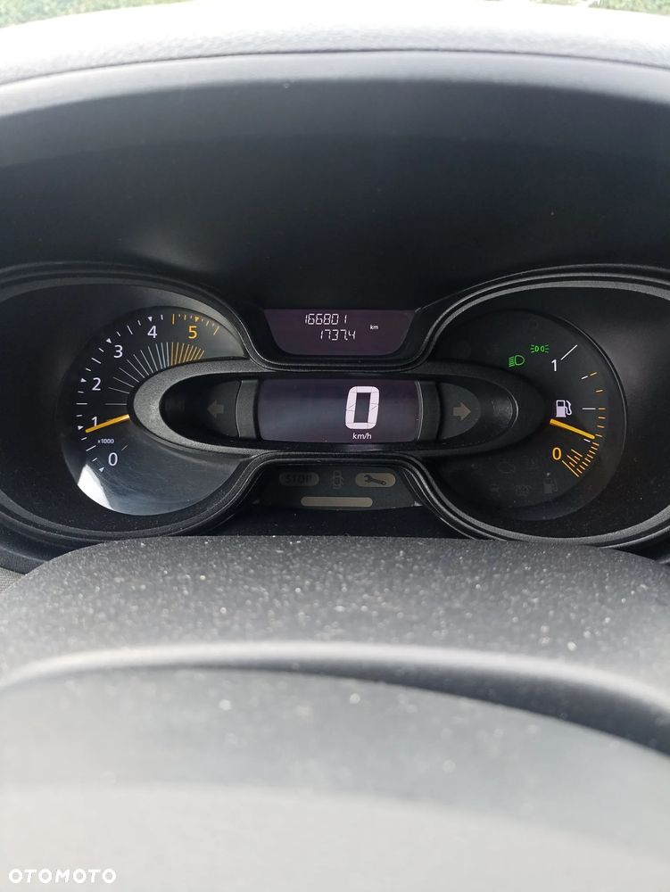 Renault Traffic 3 - 8