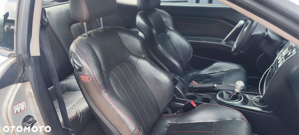 Hyundai Coupe 2.0 Middle - 7