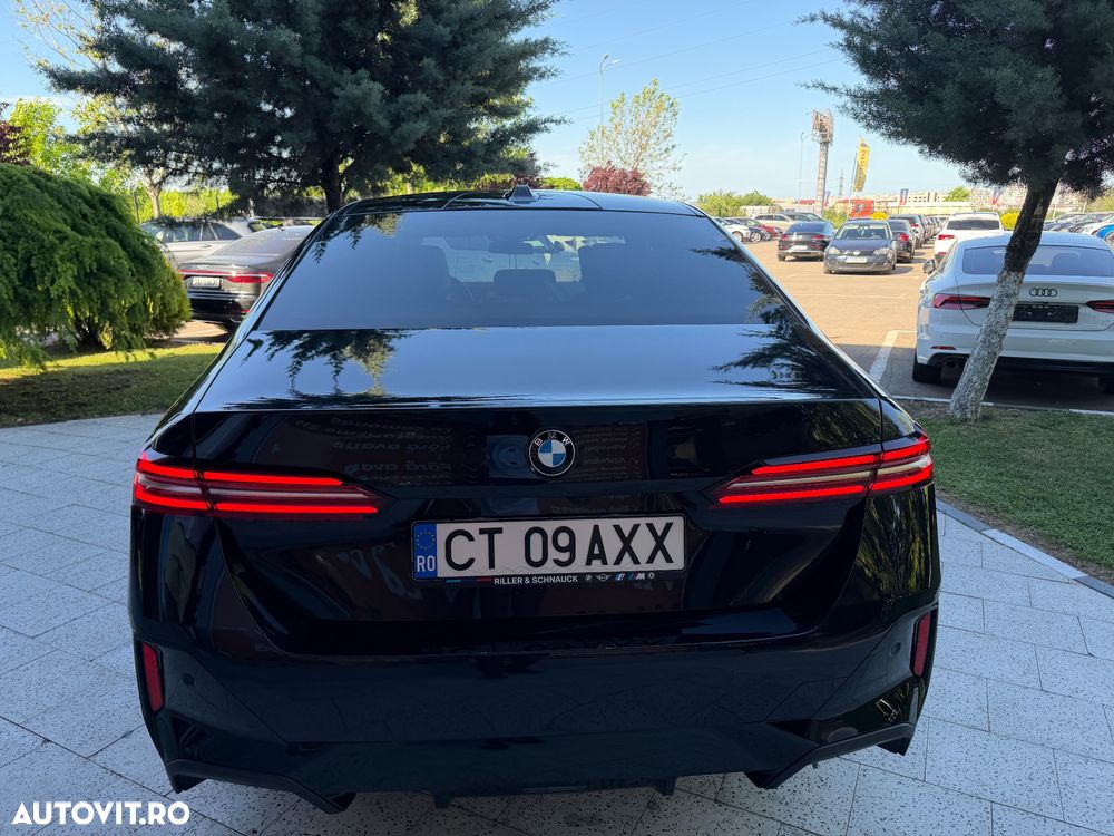 BMW Seria 5 520d xDrive Aut. - 22