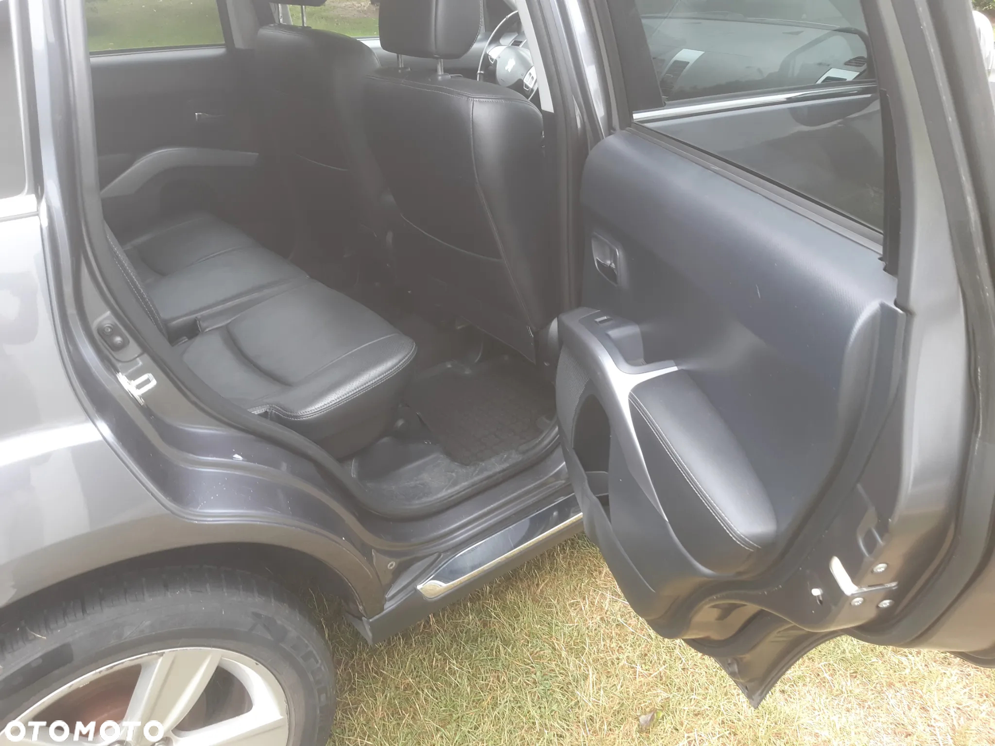 Peugeot 4007 HDI FAP 7-Sitzer Platinum - 16