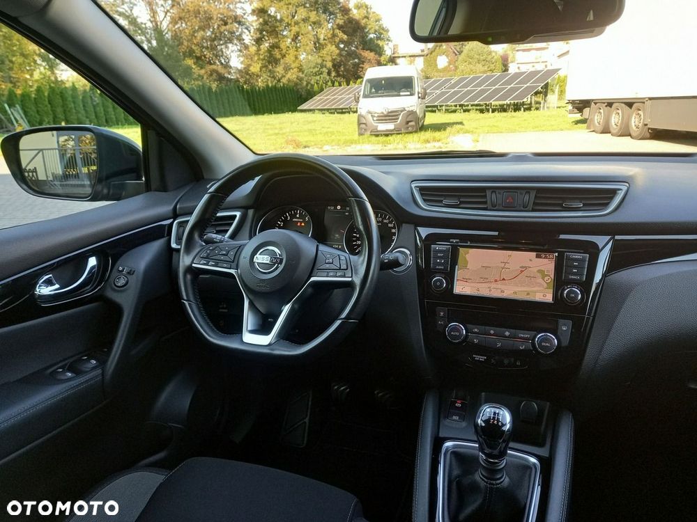 Nissan Qashqai 1.3 DIG-T N-Motion - 22