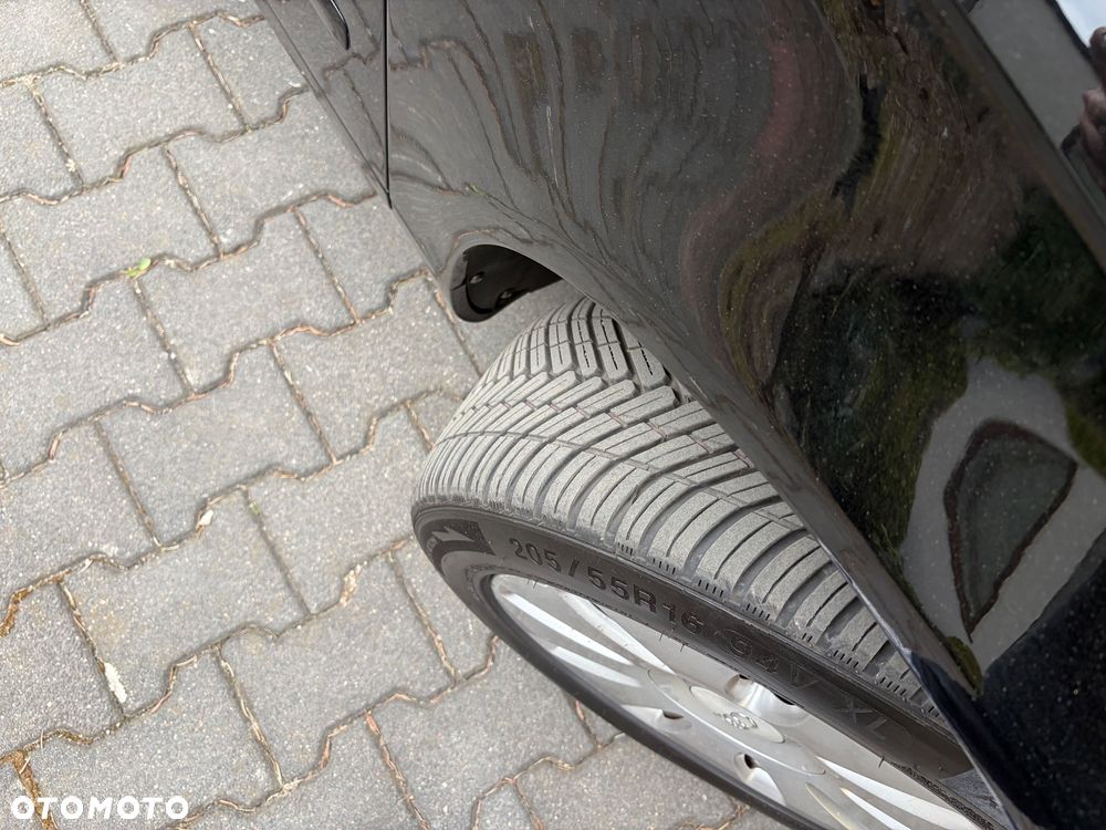 Audi A4 Limousine - 36