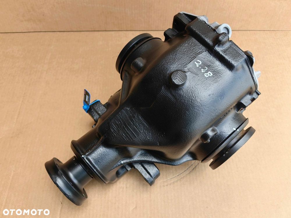 Most dyfer tylny BMW 3 e46 3.0d typ 215 2.28 otwarty DIESEL 7505742 (1183) - 2