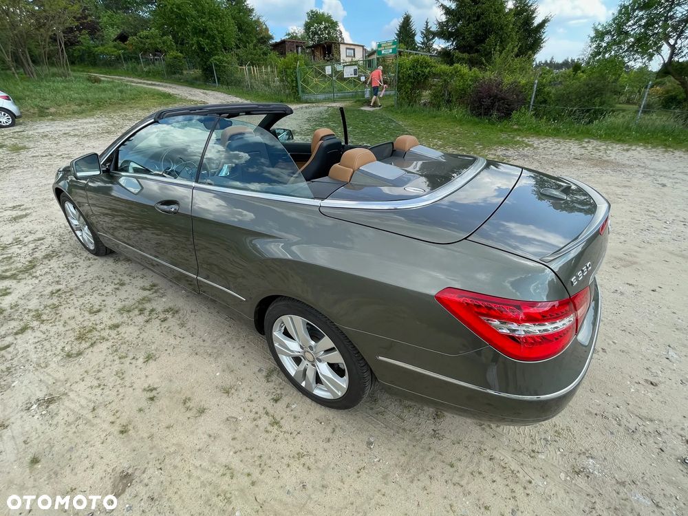 Mercedes-Benz Klasa E 350 BlueEFFICIENCY 7G-TRONIC Elegance - 30