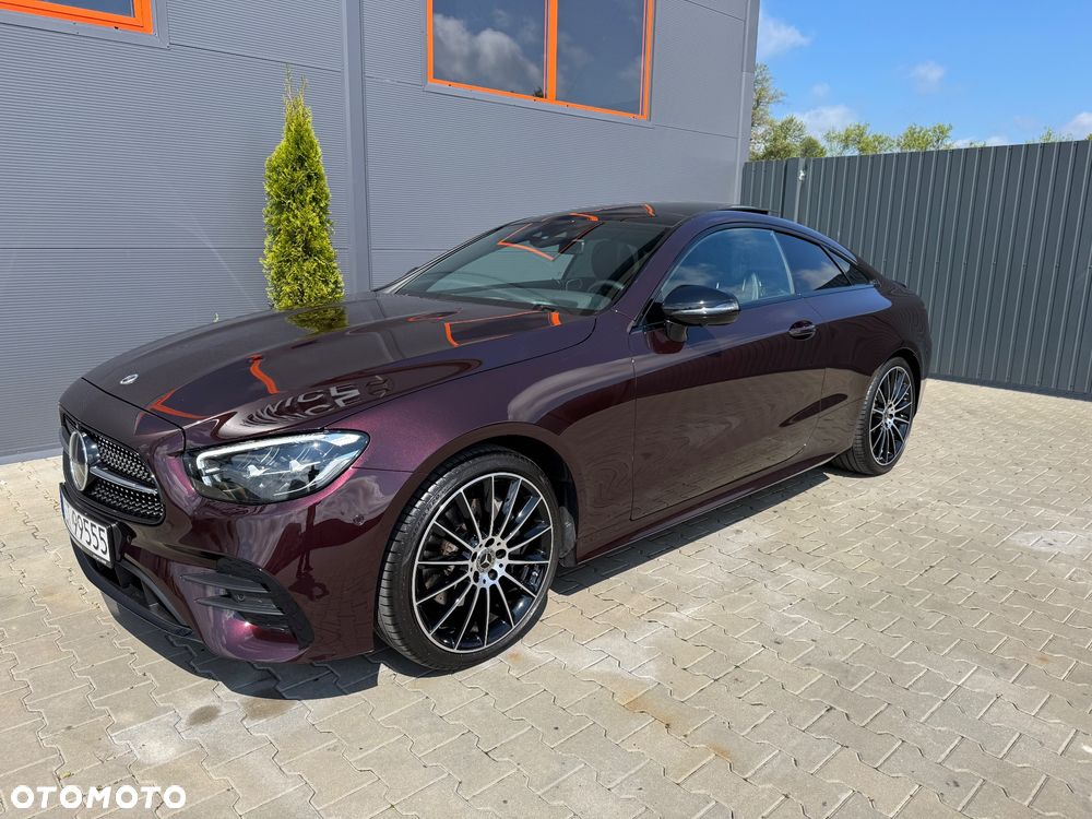 Mercedes-Benz Klasa E 300 d 4Matic 9G-TRONIC AMG Line - 23
