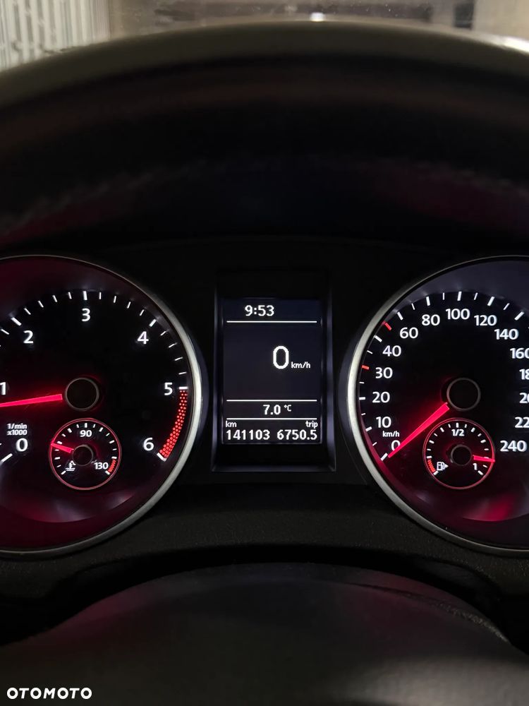 Volkswagen Golf 1.6 TDI Comfortline - 5