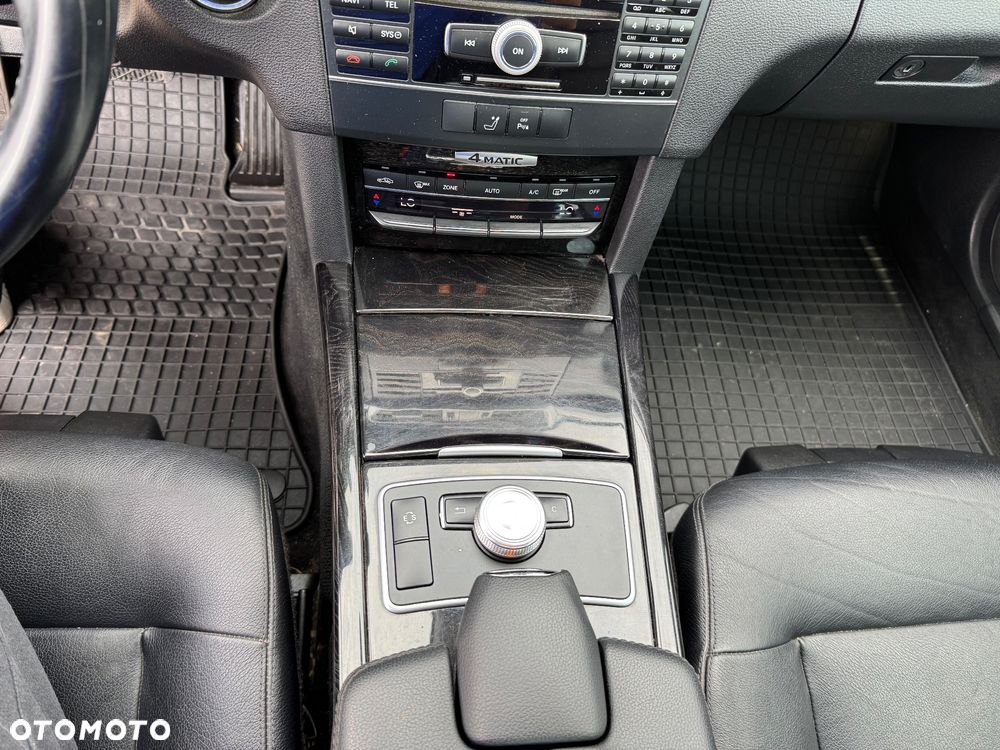 Mercedes-Benz Klasa E 350 CDI 4-Matic BlueEff Avantgarde - 22