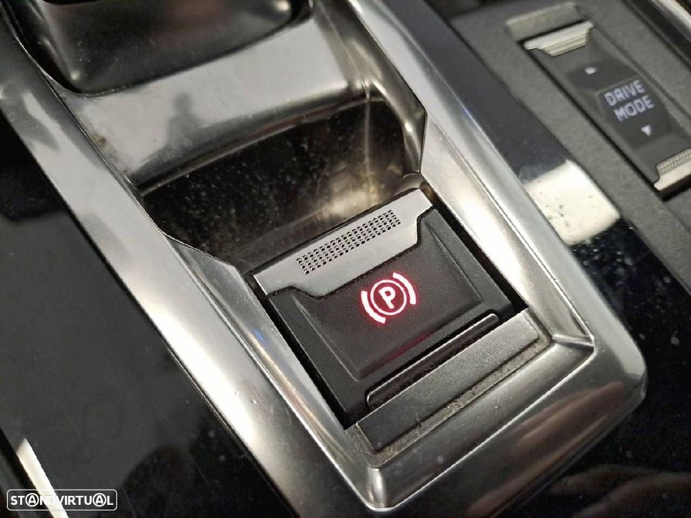 Peugeot 5008 1.2 PureTech GT EAT8 - 24