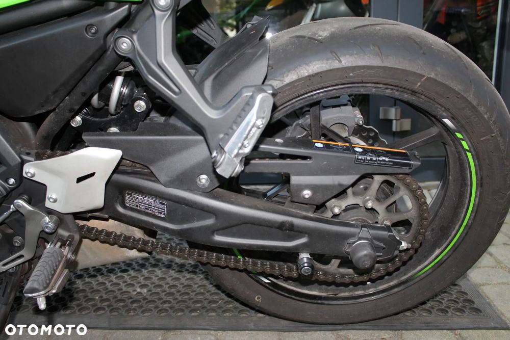 Kawasaki Ninja - 9