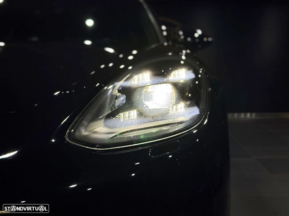 Porsche Panamera 4 E-Hybrid Executive - 12