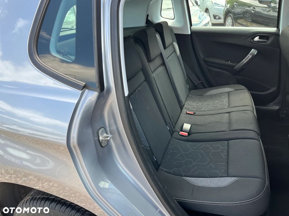 Peugeot 2008 - 32