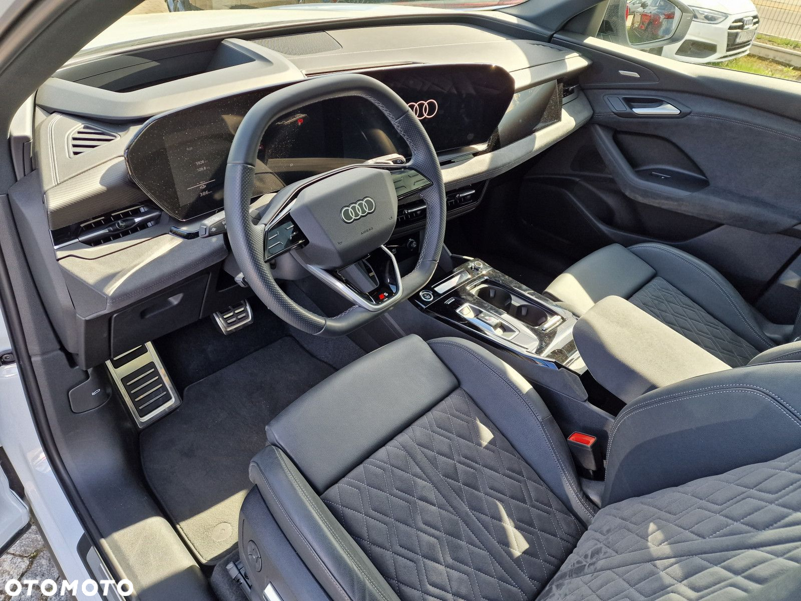 Audi Q6 e-tron - 9