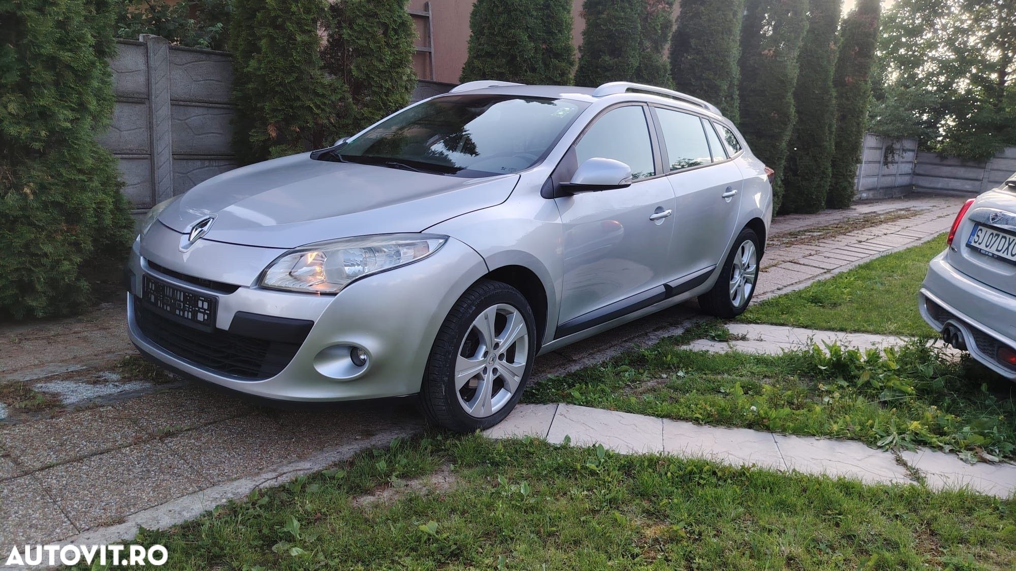 Renault Megane 1.5 dCi Dynamique - 1